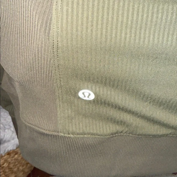 Lululemon Dance studio jacket III reversible w/ hood, women’s Jacket size 8. - Picture 4 of 11